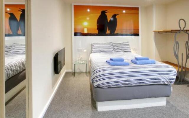 Silver Street Suites