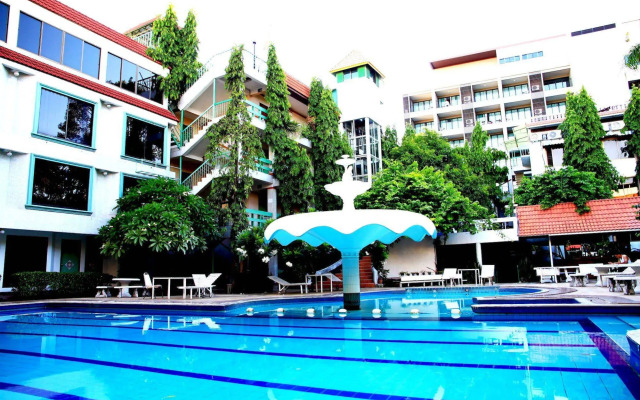 Seashore Pattaya Resort