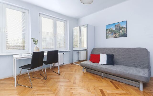 Apartment Mogilska Krakow by Renters