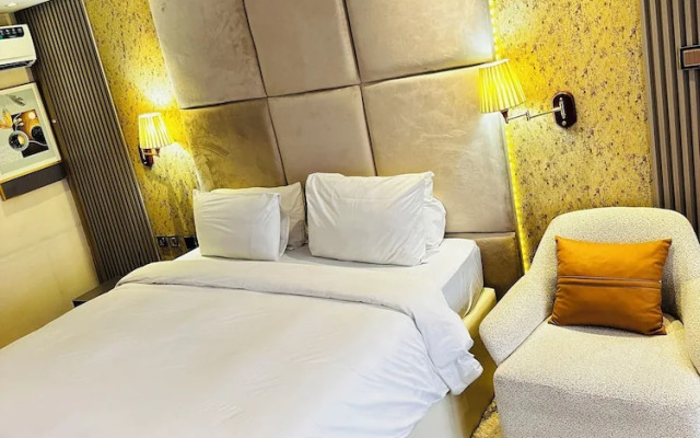 Golden Tulip Hotel PH-GTPH