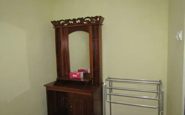 Nia Maretta House Syariah