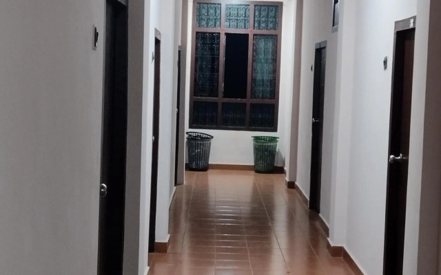 Azhar lodge koyilandy