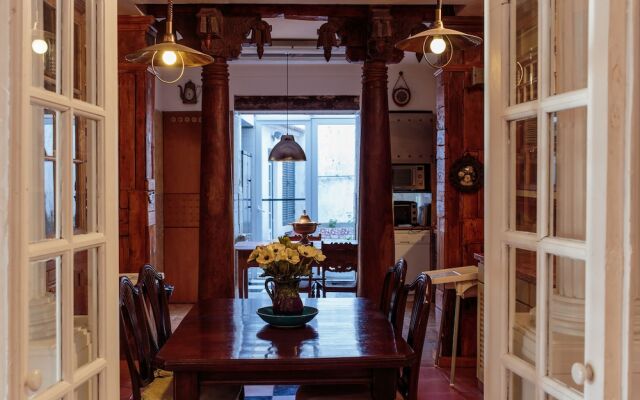 Shepinetree - Capela House