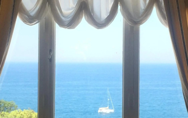 Grand Hotel Villa Parisi