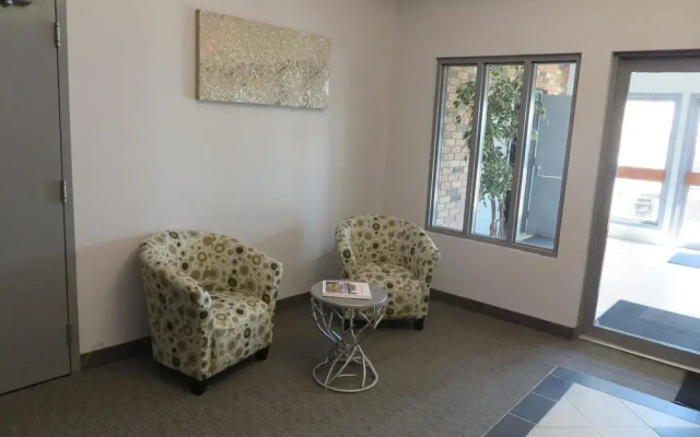 Travelodge by Wyndham Rosetown