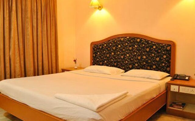 Hotel Atchaya