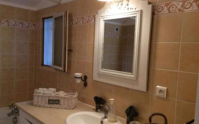 Petit Appartement Pont du Gard