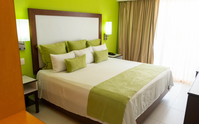 Cancun Bay All Inclusive Hotel