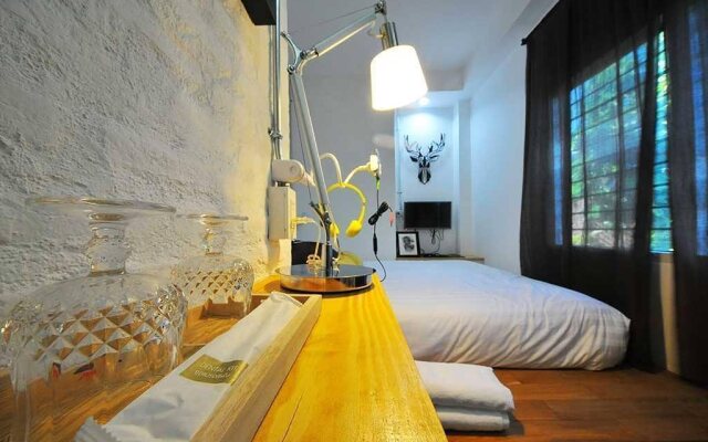 Pyat Music and Artel Guesthouse