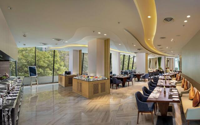 DoubleTree by Hilton Ahmedabad