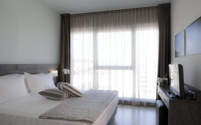 Blu Arena Hotel