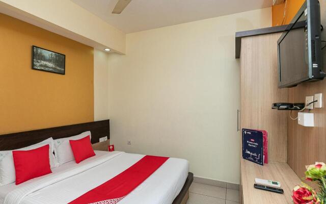 Treebo Golden Inn, 700 Mtrs From Promenade Beach