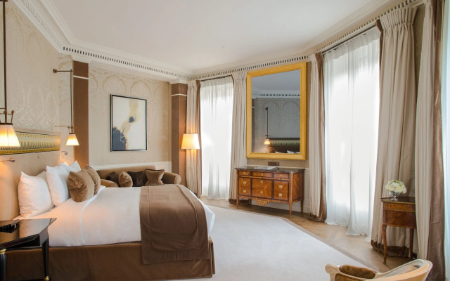 La Reserve Paris Hotel and Spa