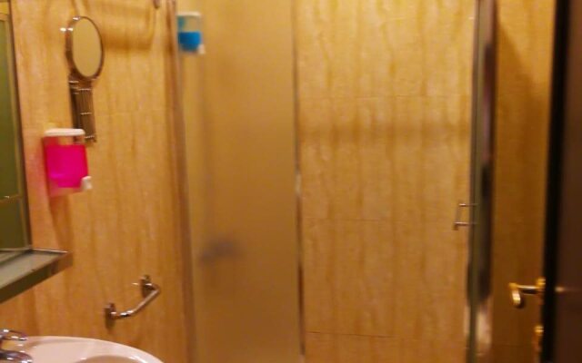 OYO 588 Sho’ab Jeddah Suites