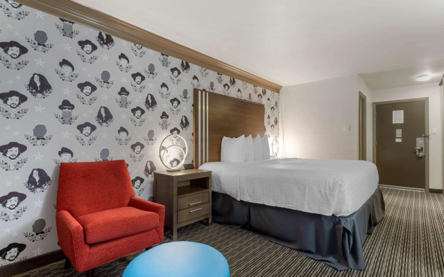 Aiden Austin City Hotel
