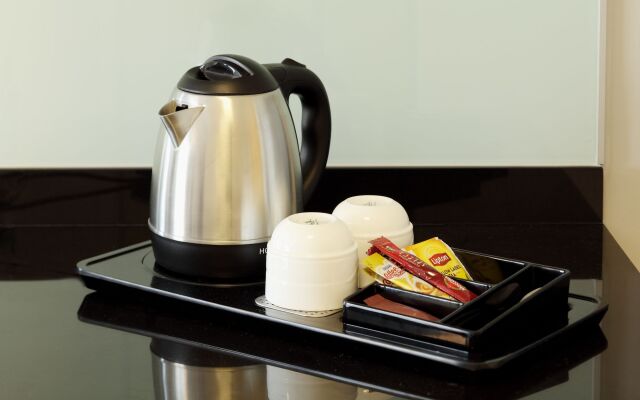 Chiva Bangkok Hotel (SHA Extra Plus)