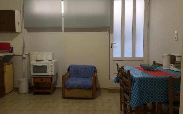 Apt10 Mamangakis Apartments