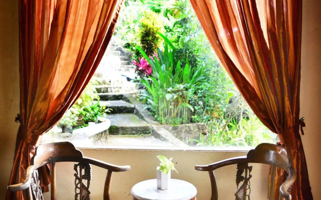 The Riverside Javanese Cottages