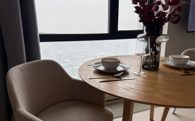 Дизайнерская квартира на 56 этаже