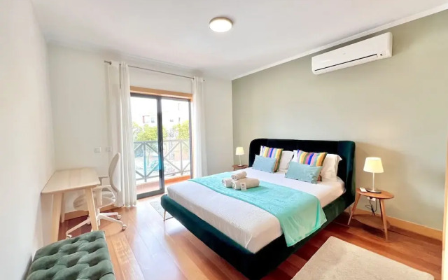 Albufeira Modern 7 by Homing