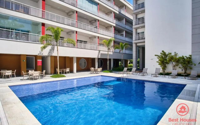 Bh40: Alto Padrão A 150 Metros Da Praia Grande!!!