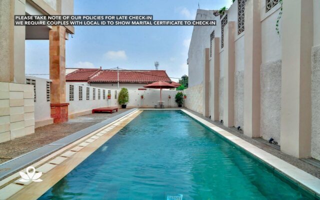 ZEN Rooms Kemang Selatan Syariah