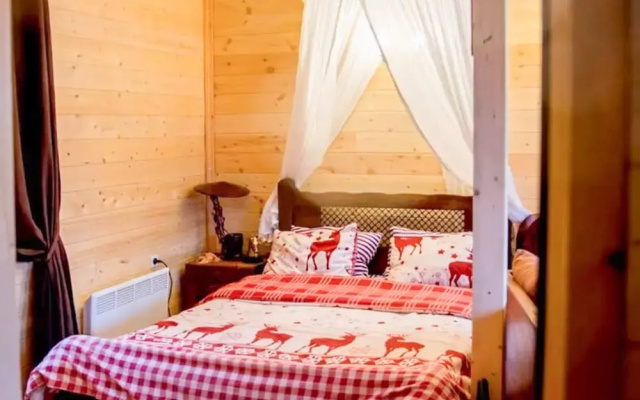 Kedra Village Chalet - Cozy Mountain Retreat