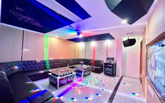 Huizhou Longmen Nankunshan Health Valley Yunle Hot Spring Holiday Villa