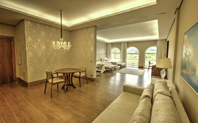 Blue Tree Daj Resort & Marina