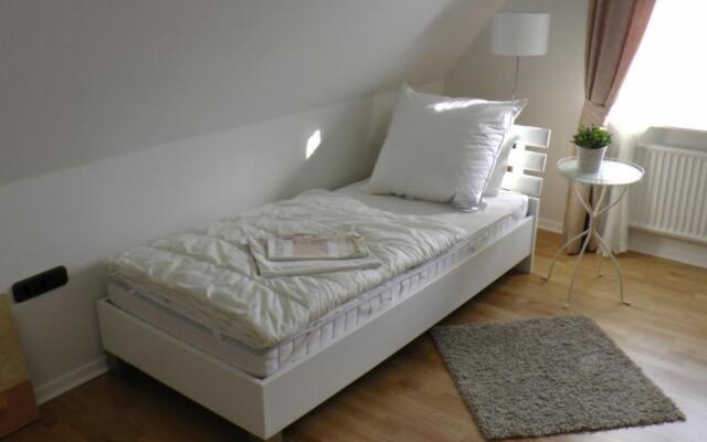 Four Single rooms - Laatzen
