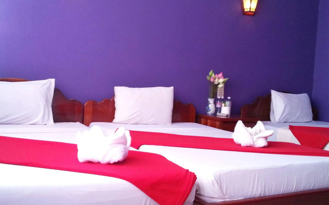 Ta Som Guesthouse & Tour Services