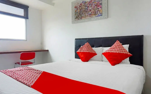 Collection O SSR Apartemen Gunung Putri Square