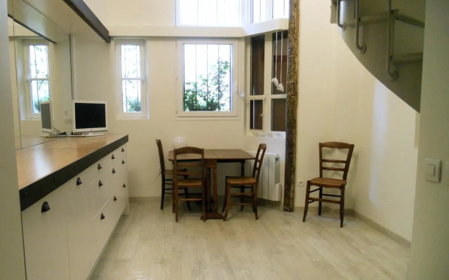 Urban Chic Montmartre Loft Rnu 91917