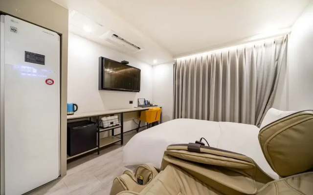 Myeongji Ocean City Hotel