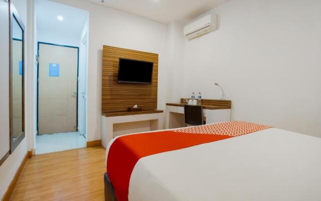 OYO 3743 Gania Hotel