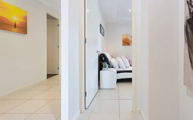 Cairns Beaches Home With Water View