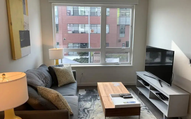 Domicile Suites at Marina SLU