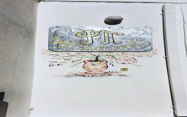 Perissa Art Villa - Kitchen & Washing Machine