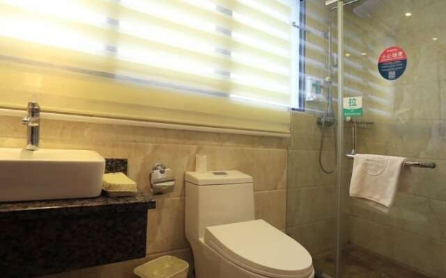 GreenTree Inn HeFei Heyu Road Dayun City Express Hotel