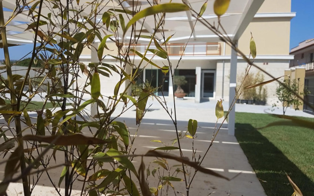 Netum Hotel