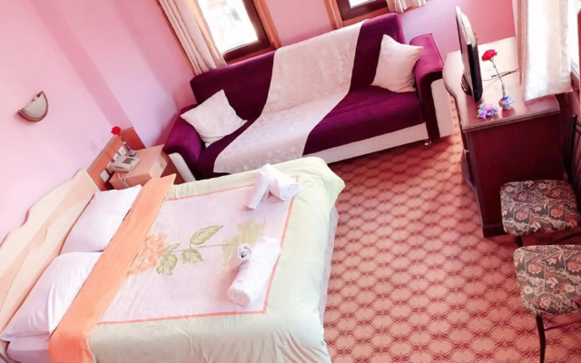 Hotel Karyatit Kaleiçi