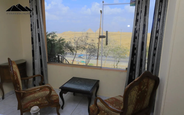 Pyramita Hotel