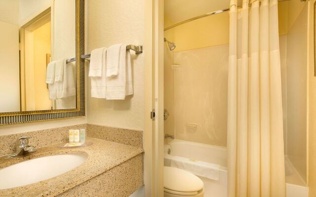 Quality Inn Miami Airport - Doral