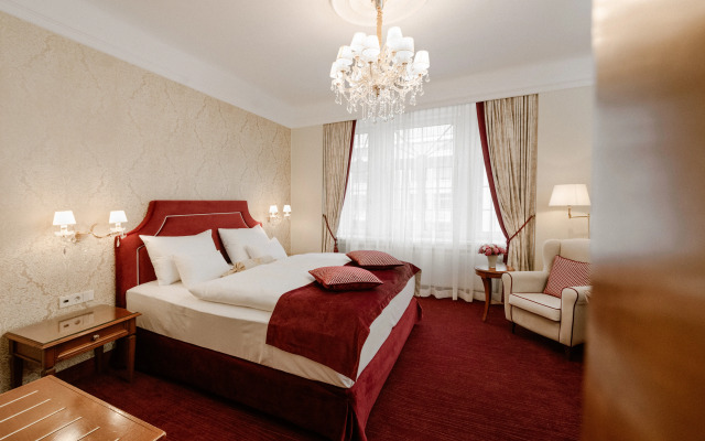 Hotel Stefanie