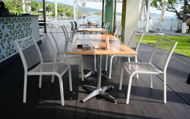 Itsandra Beach Hotel & Resort