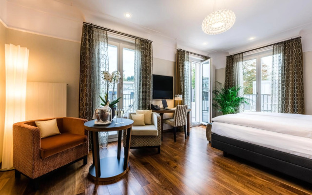 Art Deco Hotel Montana