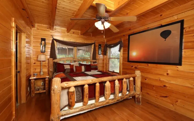 Up Up  Away - Two Bedroom Cabin