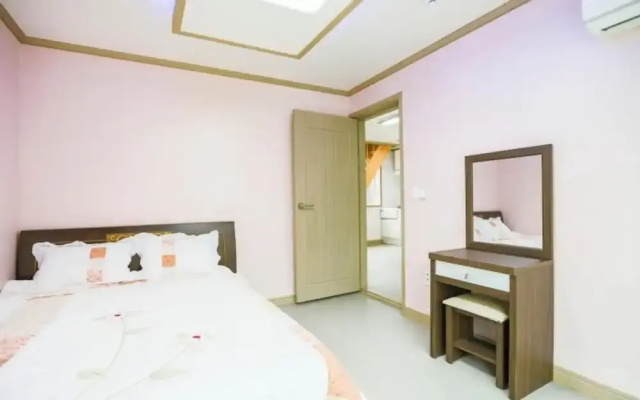 Geojedo Nomad Pension