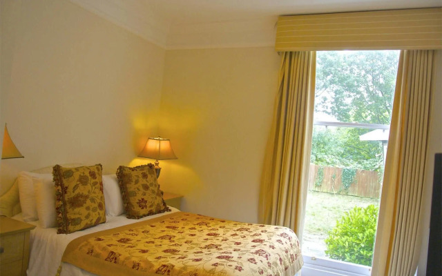 The Walton Hotel