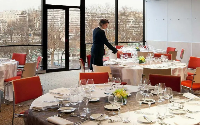 Отель Novotel Paris Centre Tour Eiffel 